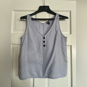 Patagonia tank with buttons.